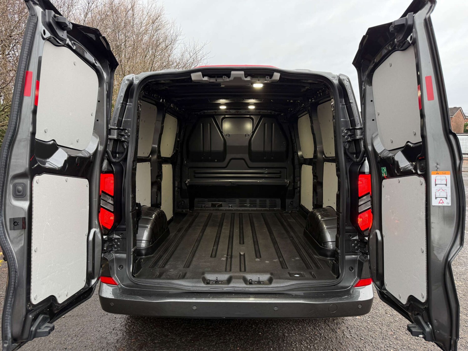 Used Ford Transit Custom 2024 for sale - 77497887: Photo 7