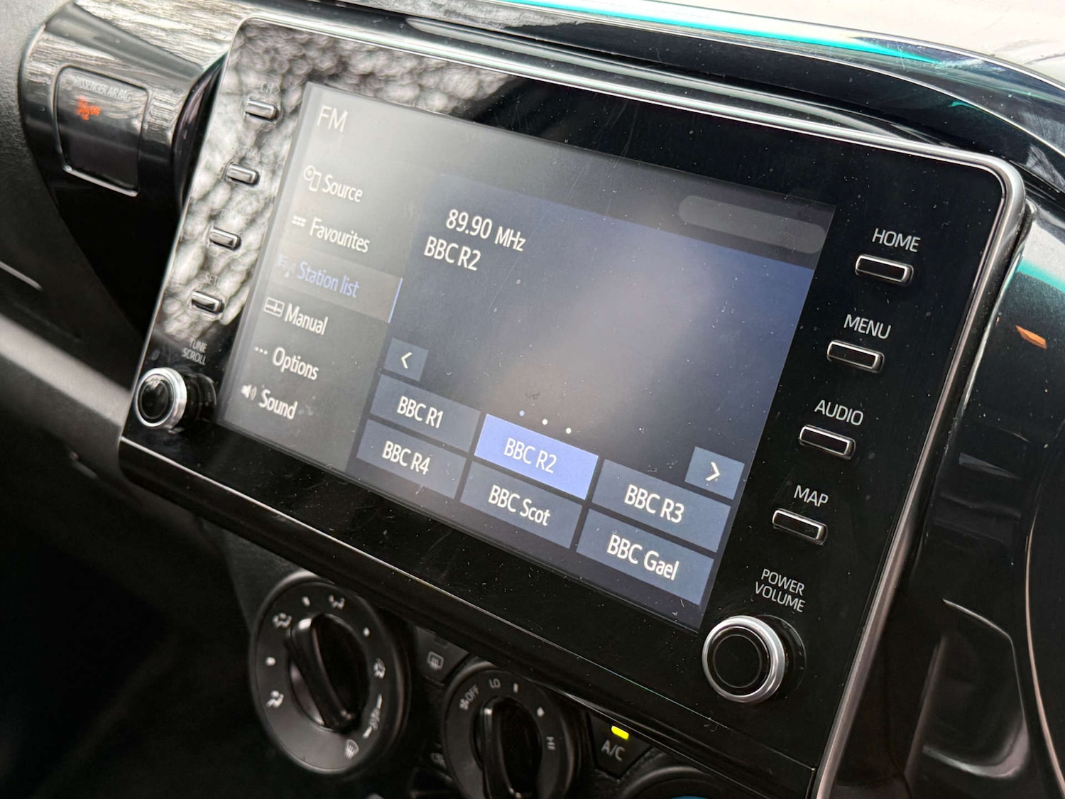 Used Toyota Hilux 2022 for sale - 78097374: Photo 15