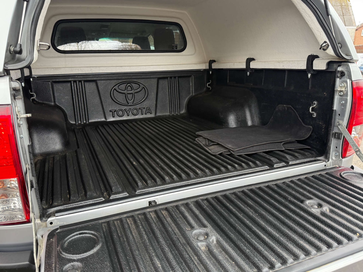 Used Toyota Hilux 2022 for sale - 78097374: Photo 7