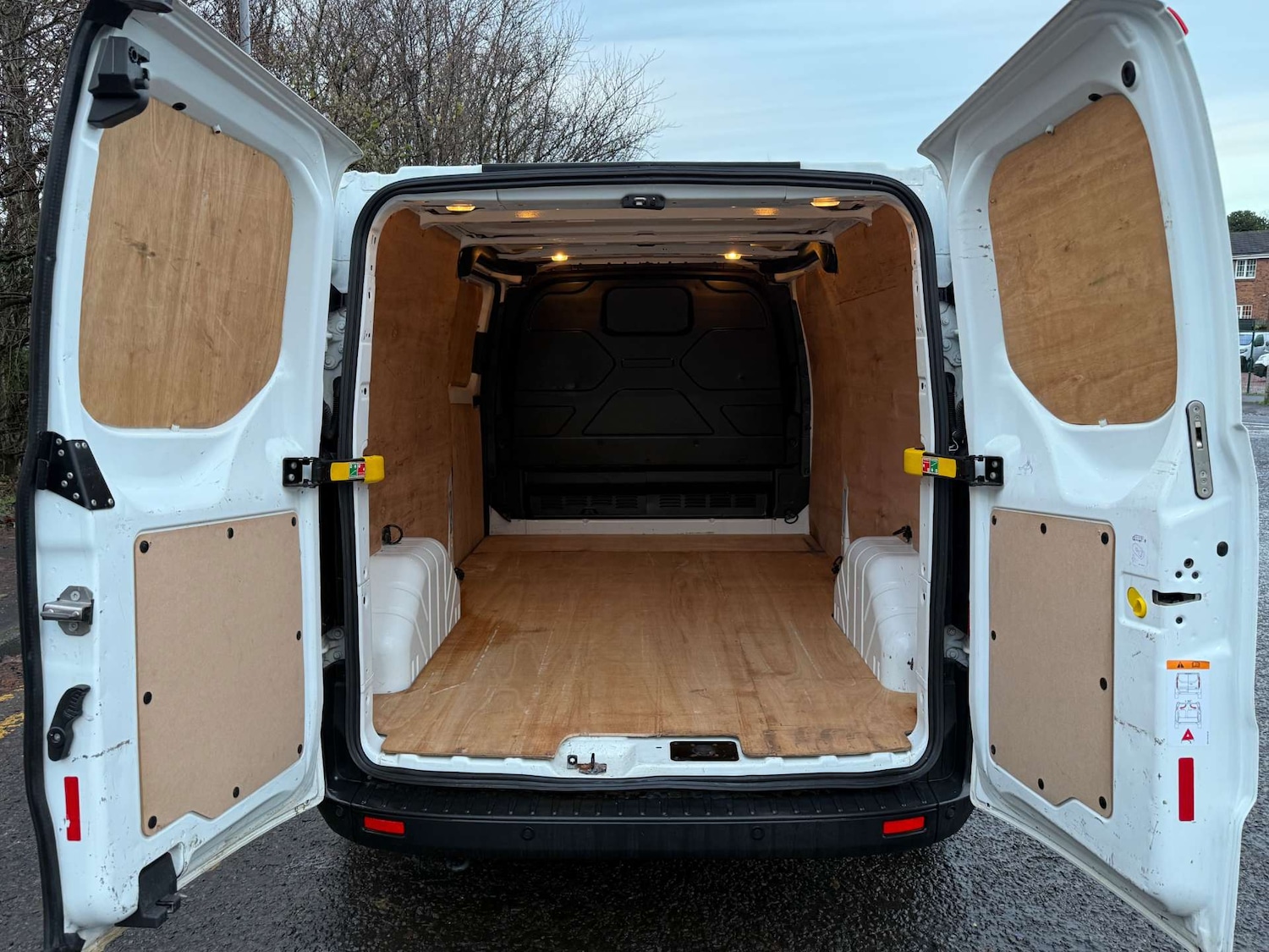 Used Ford Transit Custom 2022 for sale - 76919211: Photo 23