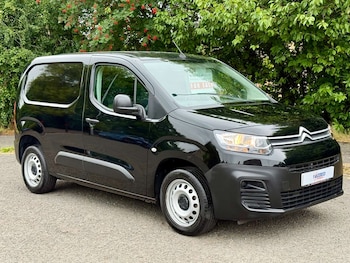 Used Citroen Berlingo 2023 for sale - 79346241: Photo