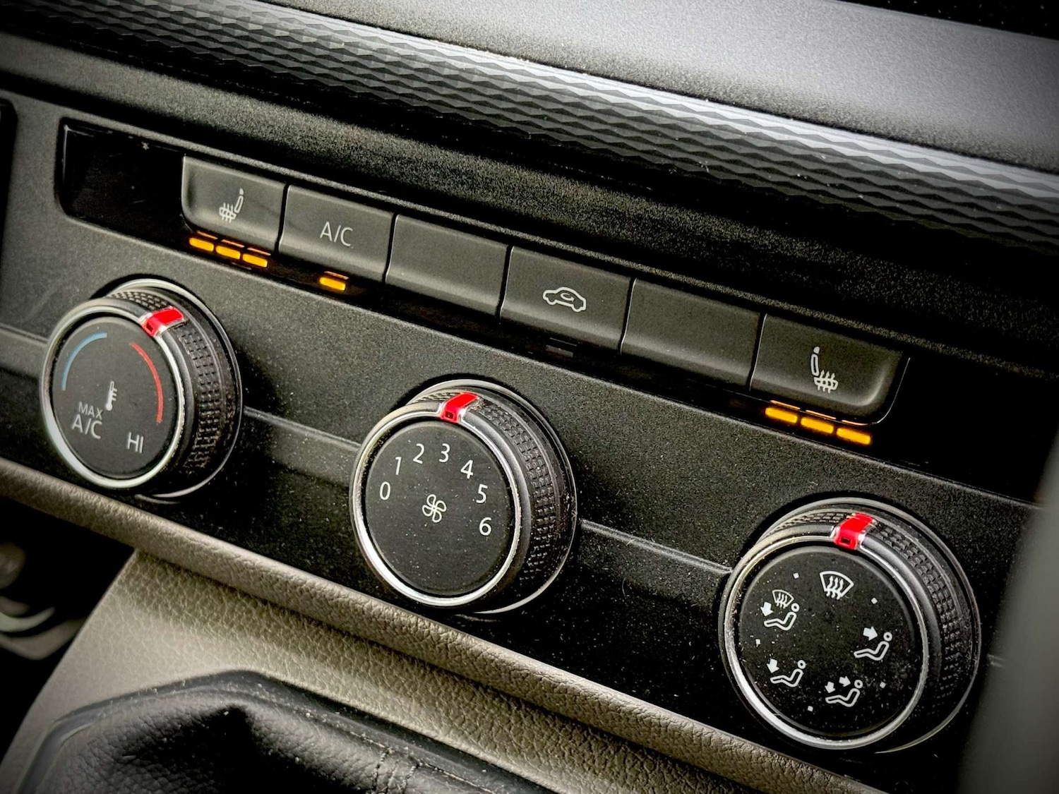 Used Volkswagen Transporter 2024 for sale - 77022668: Photo 19