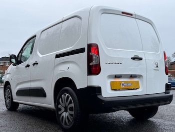 Used Peugeot Partner 2021 for sale - 77497875: Photo