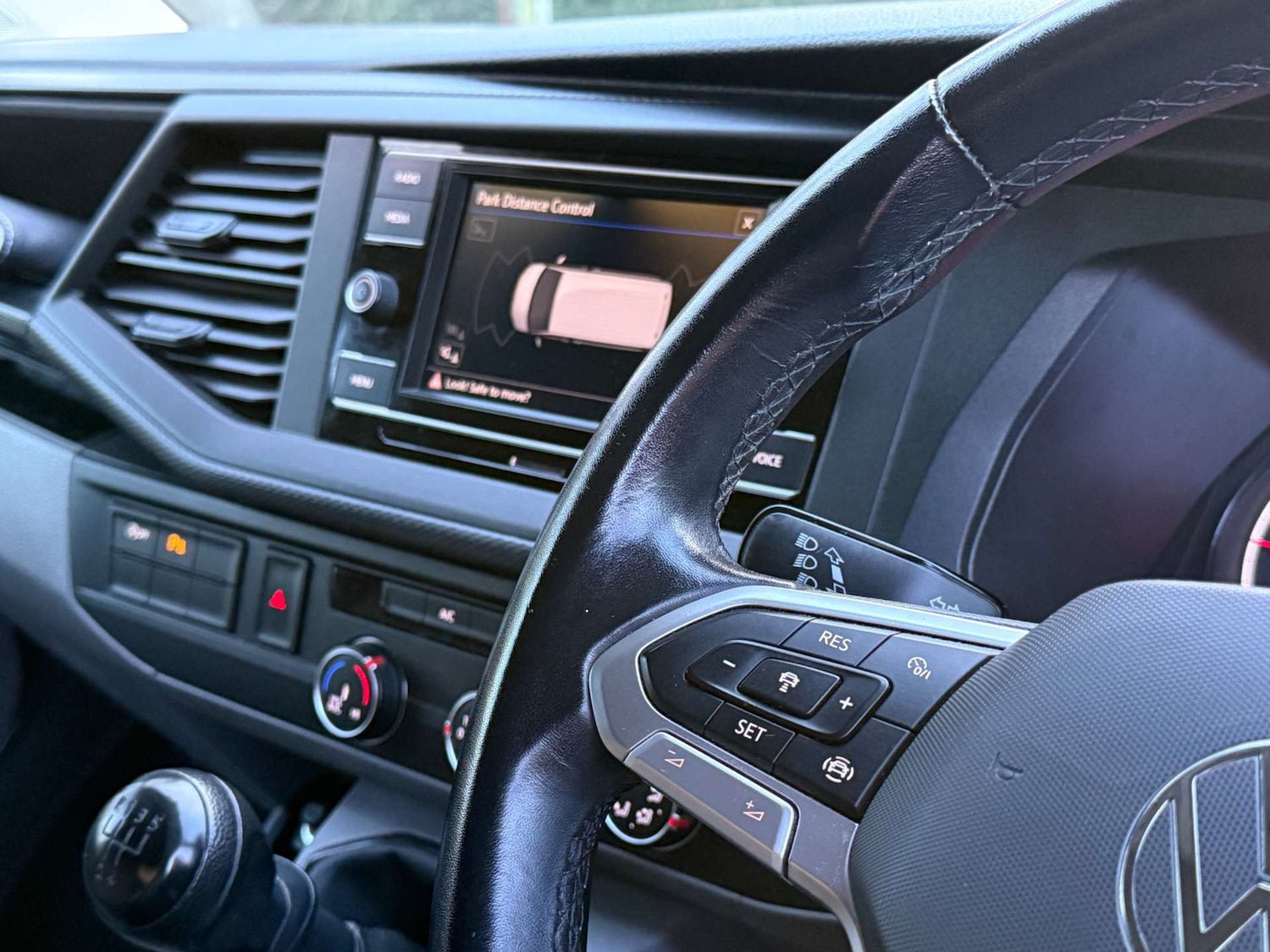 Used Volkswagen Transporter 2022 for sale - 76830103: Photo 12