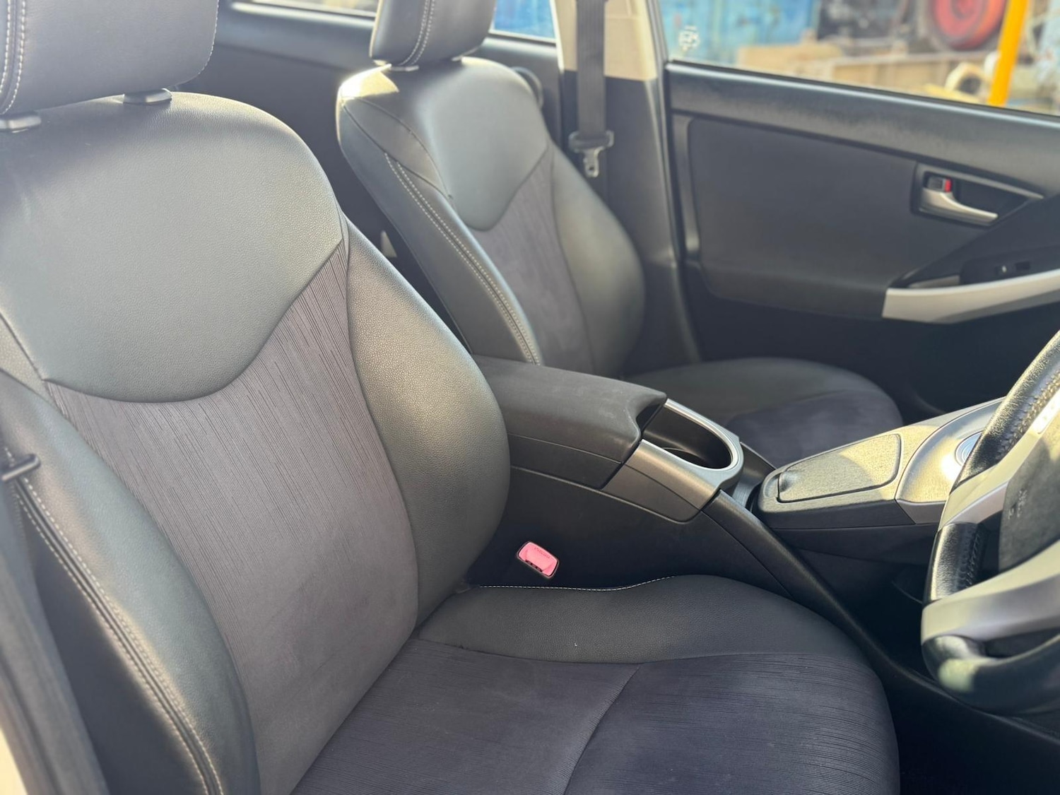 Used Toyota Prius 2012 for sale - 77351502: Photo 10