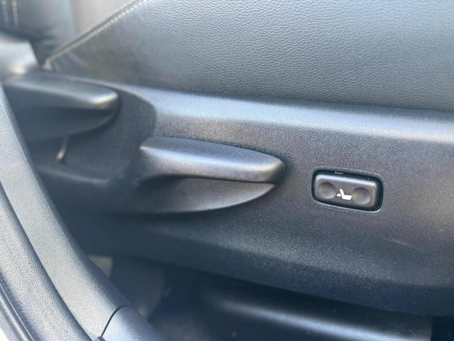 Used Toyota Prius 2012 for sale - 77351502: Photo 14