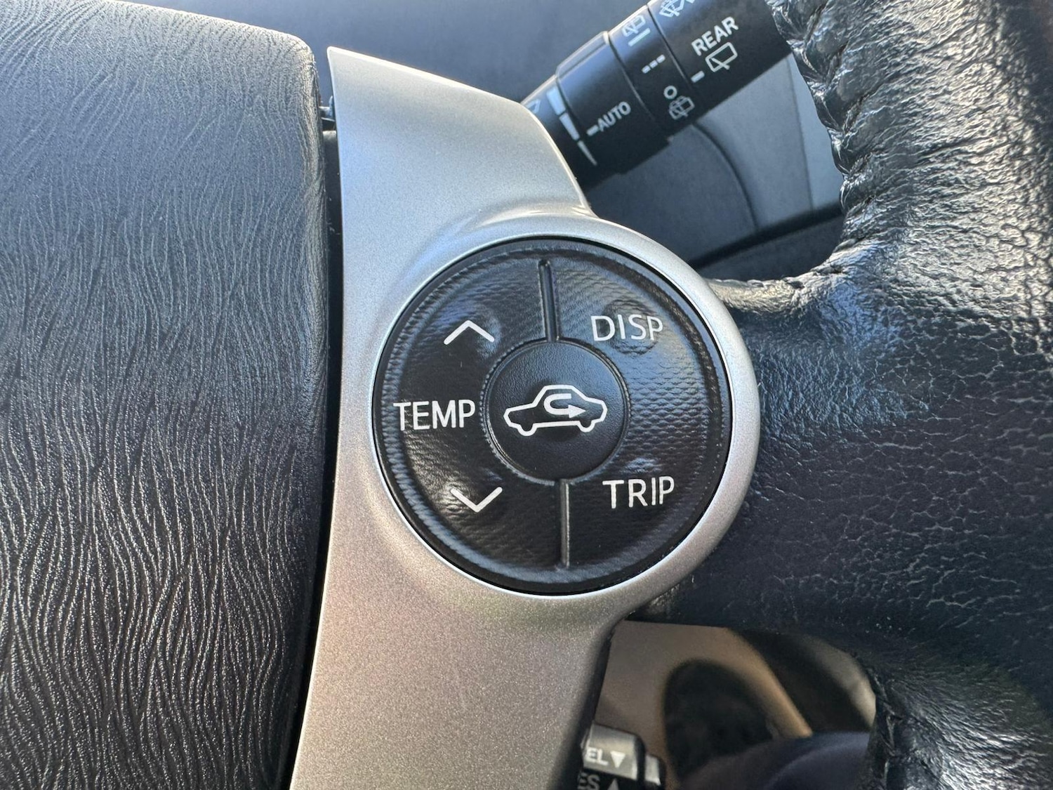 Used Toyota Prius 2012 for sale - 77351502: Photo 18