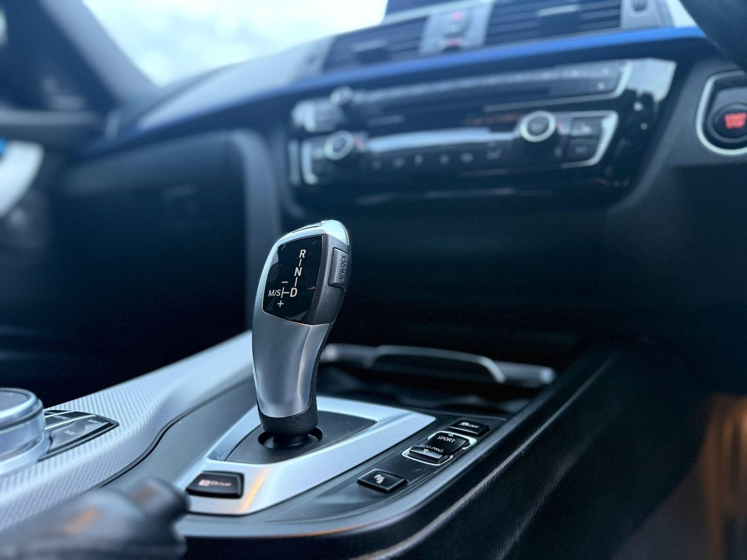 Used BMW 3 Series 2017 for sale - 76918675: Photo 11