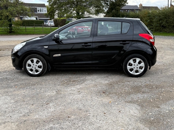 Used Hyundai i20 2011 for sale - 76201106: Photo 10