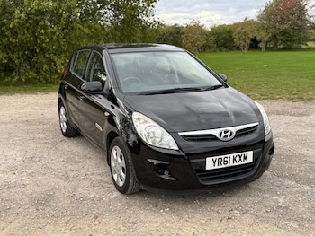 Hyundai - i20