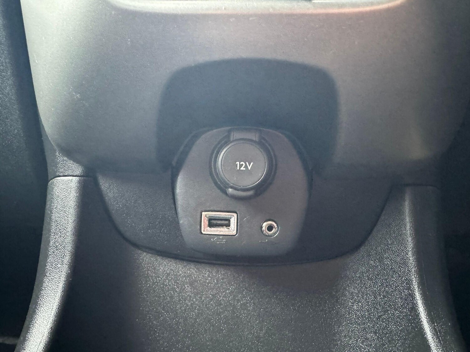 Used Peugeot 108 2015 for sale - 77510496: Photo 19