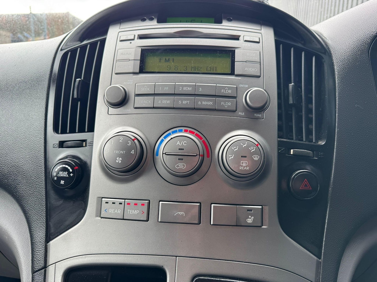 Used Hyundai i800 2010 for sale - 78033702: Photo 10