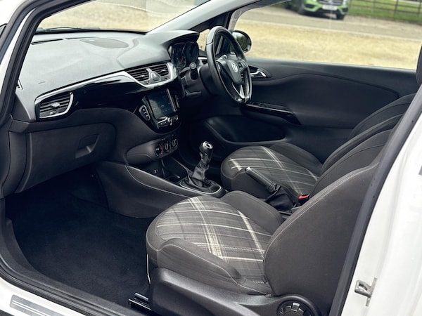Used Vauxhall Corsa 2015 for sale - 76270342: Photo 11
