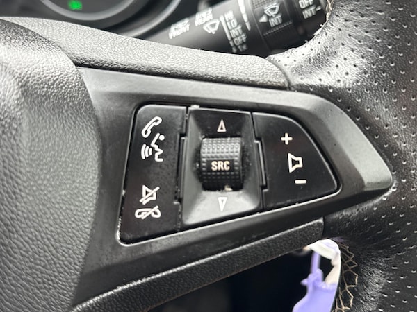 Used Vauxhall Corsa 2015 for sale - 76270342: Photo 15