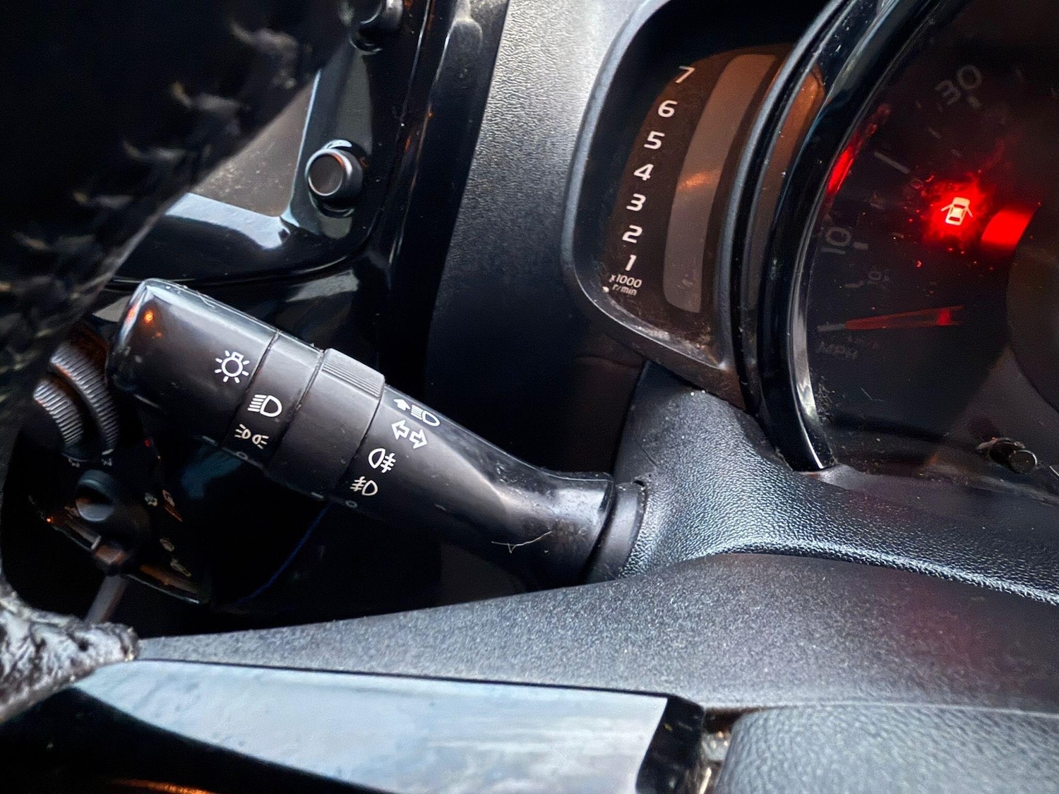 Used Toyota AYGO 2015 for sale - 76727188: Photo 14