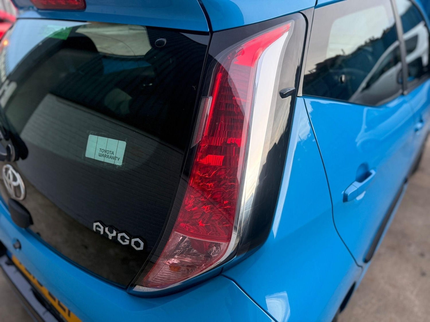 Used Toyota AYGO 2015 for sale - 76727188: Photo 27