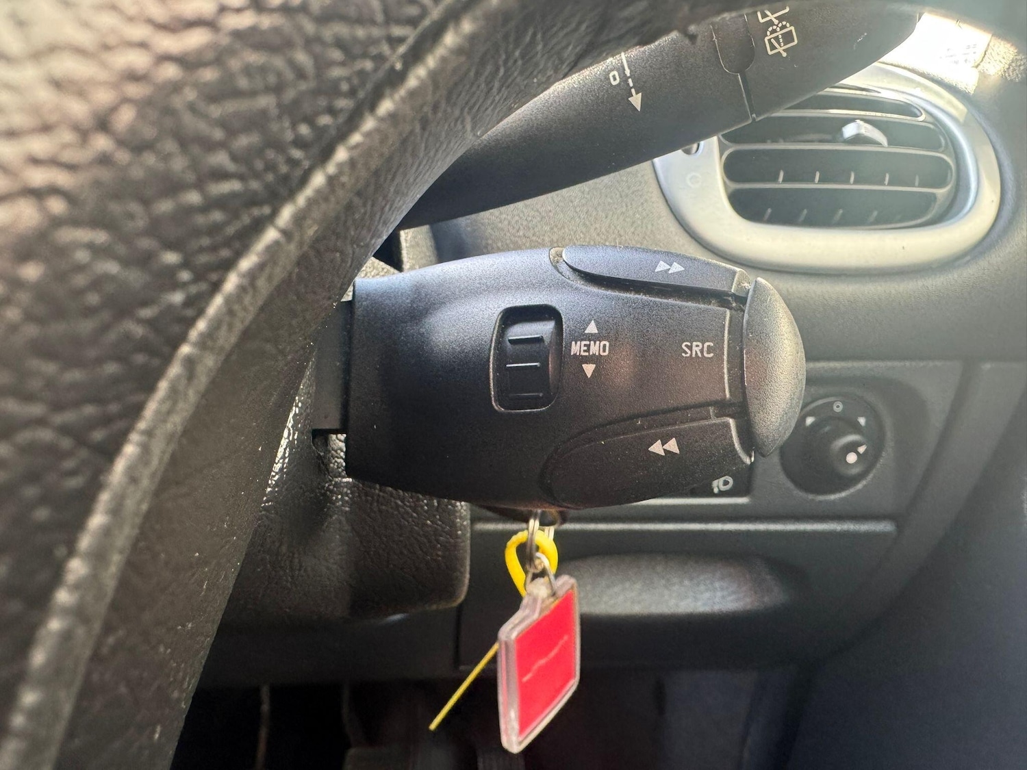 Used Citroen Xsara Picasso 2010 for sale - 77358314: Photo 20