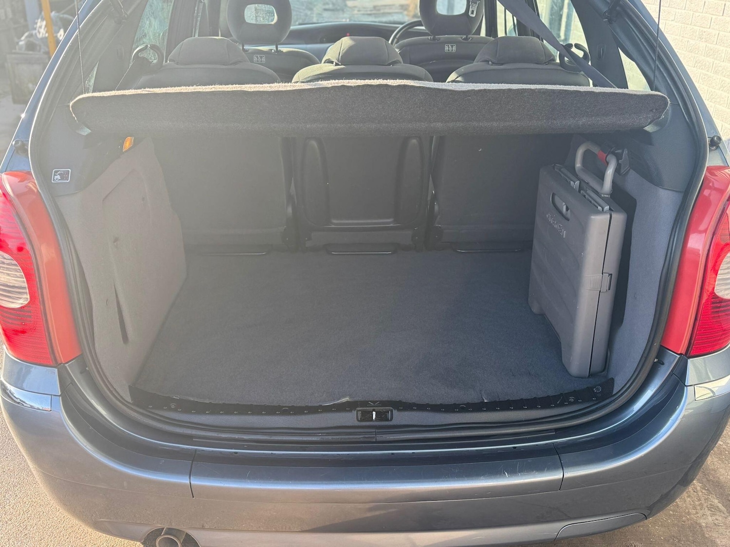 Used Citroen Xsara Picasso 2010 for sale - 77358314: Photo 28