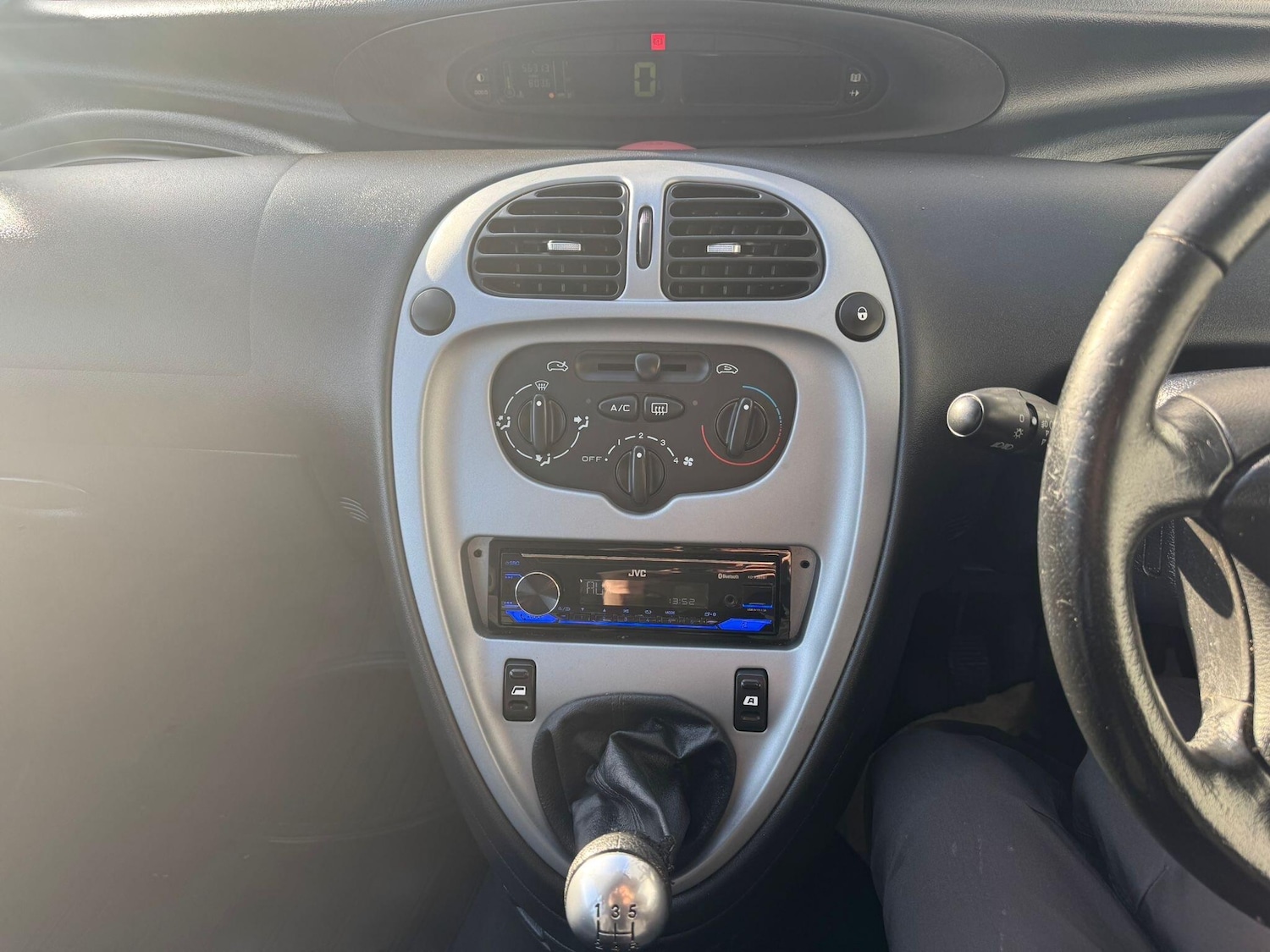 Used Citroen Xsara Picasso 2010 for sale - 77358314: Photo 9