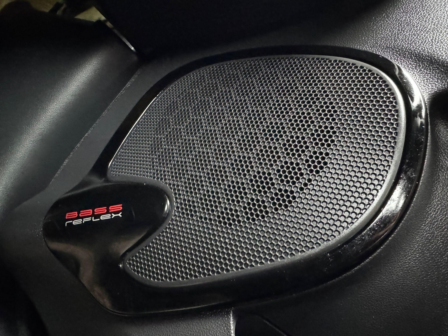 Used Renault Clio 2017 for sale - 77799043: Photo 36