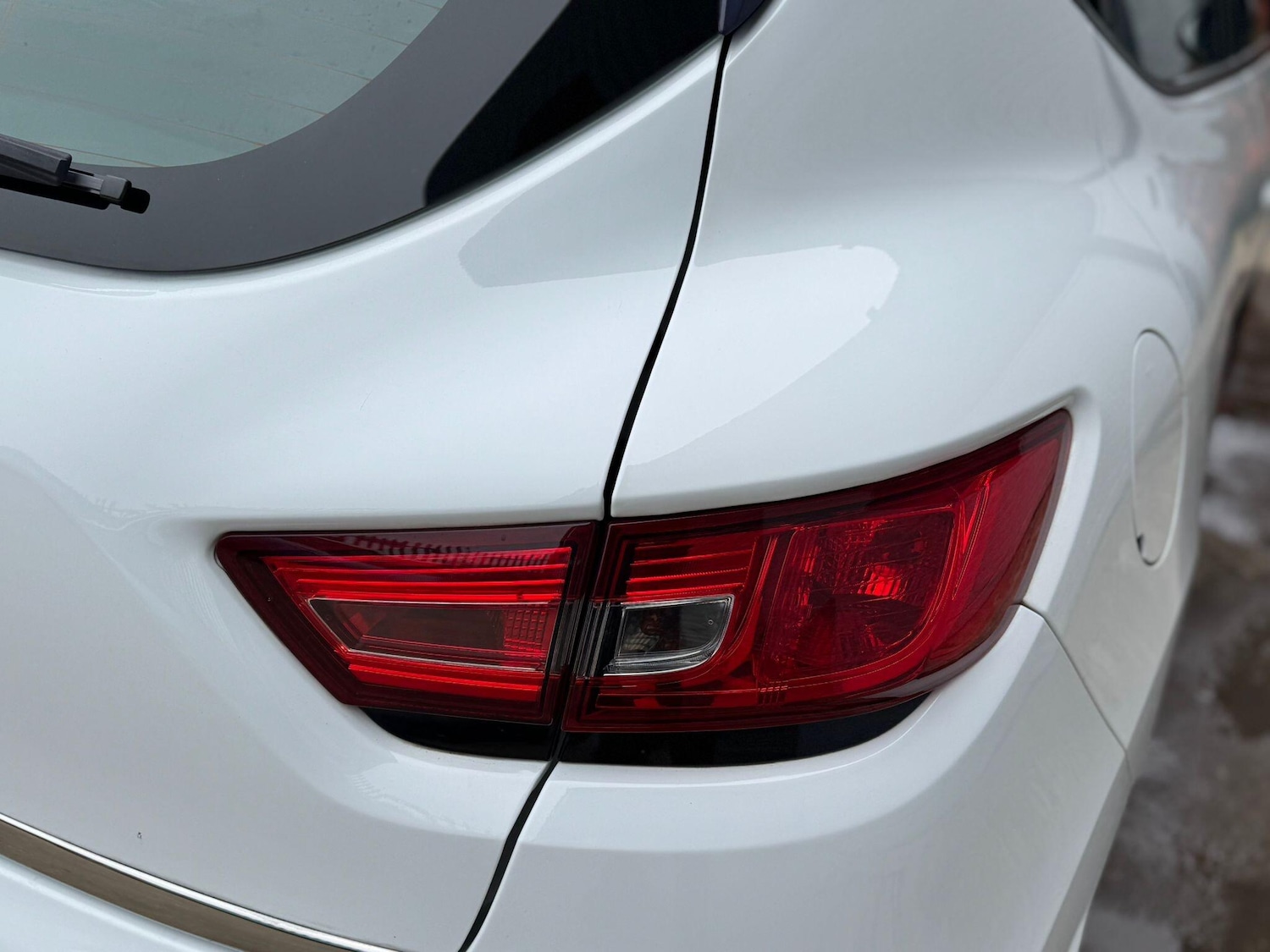 Used Renault Clio 2017 for sale - 77799043: Photo 38