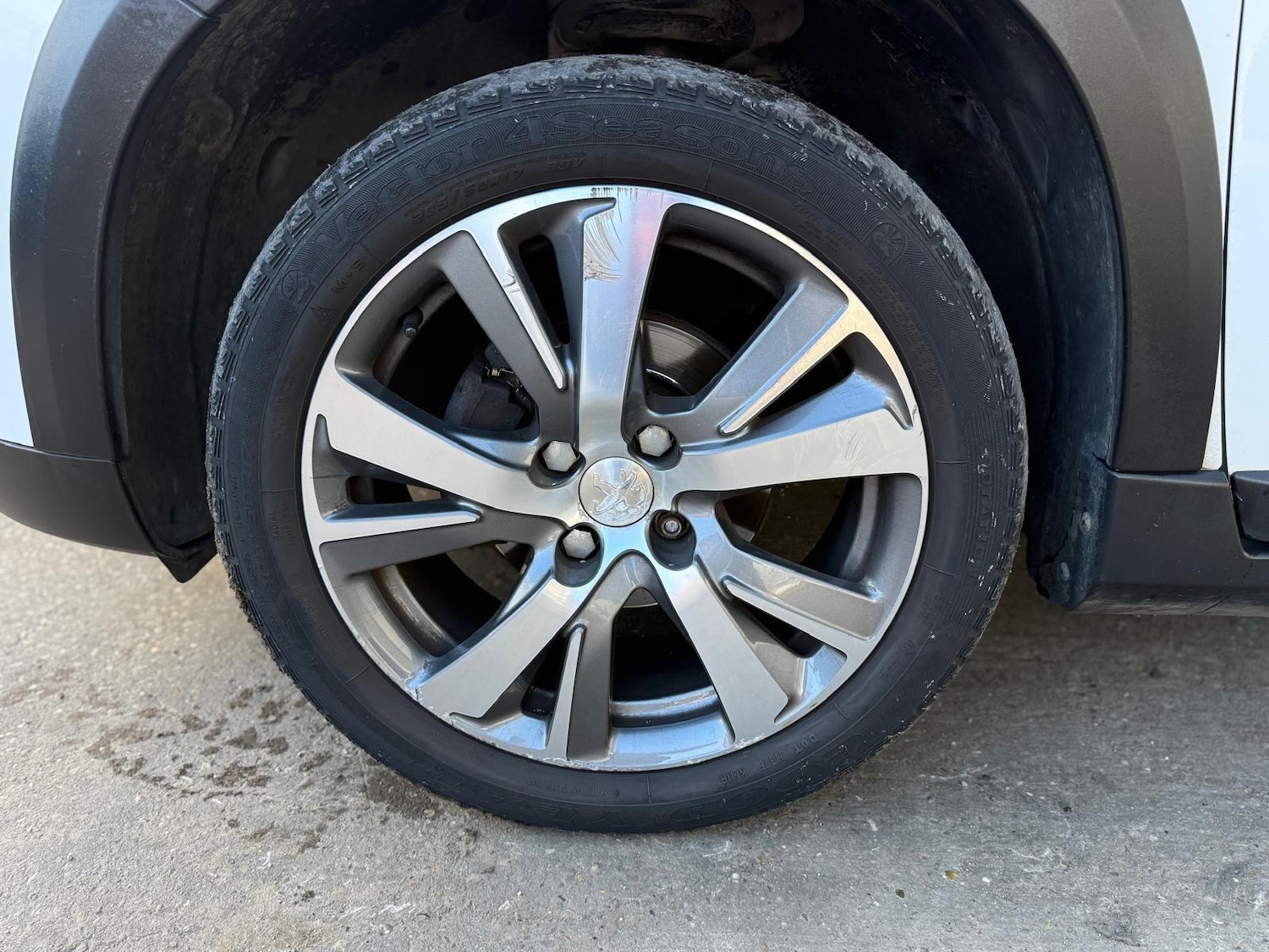 Used Peugeot 2008 2016 for sale - 76371061: Photo 22
