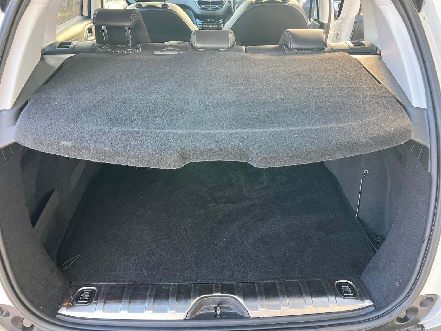 Used Peugeot 2008 2016 for sale - 76371061: Photo 35