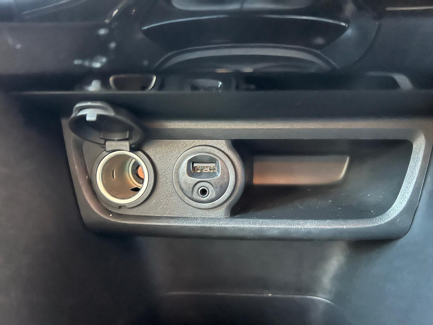 Used Peugeot 2008 2016 for sale - 76371061: Photo 56