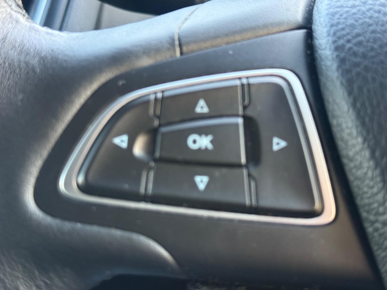 Used Ford Focus 2015 for sale - 76700680: Photo 14