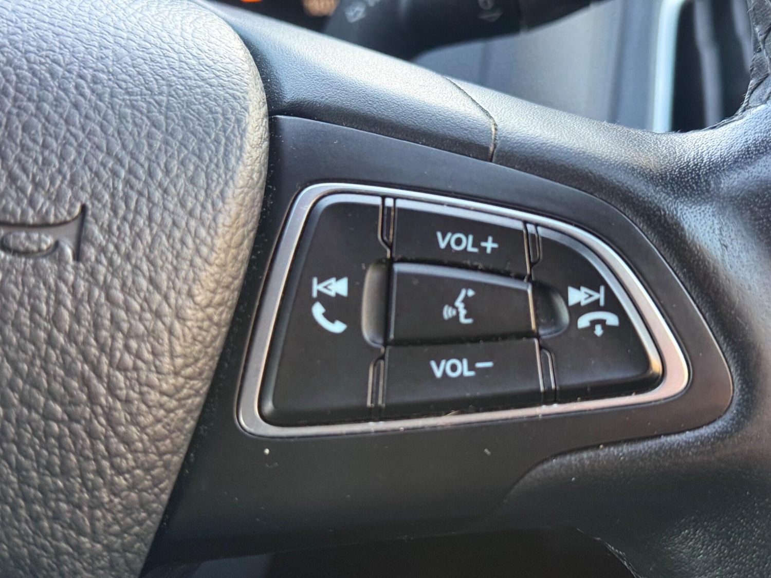 Used Ford Focus 2015 for sale - 76700680: Photo 15