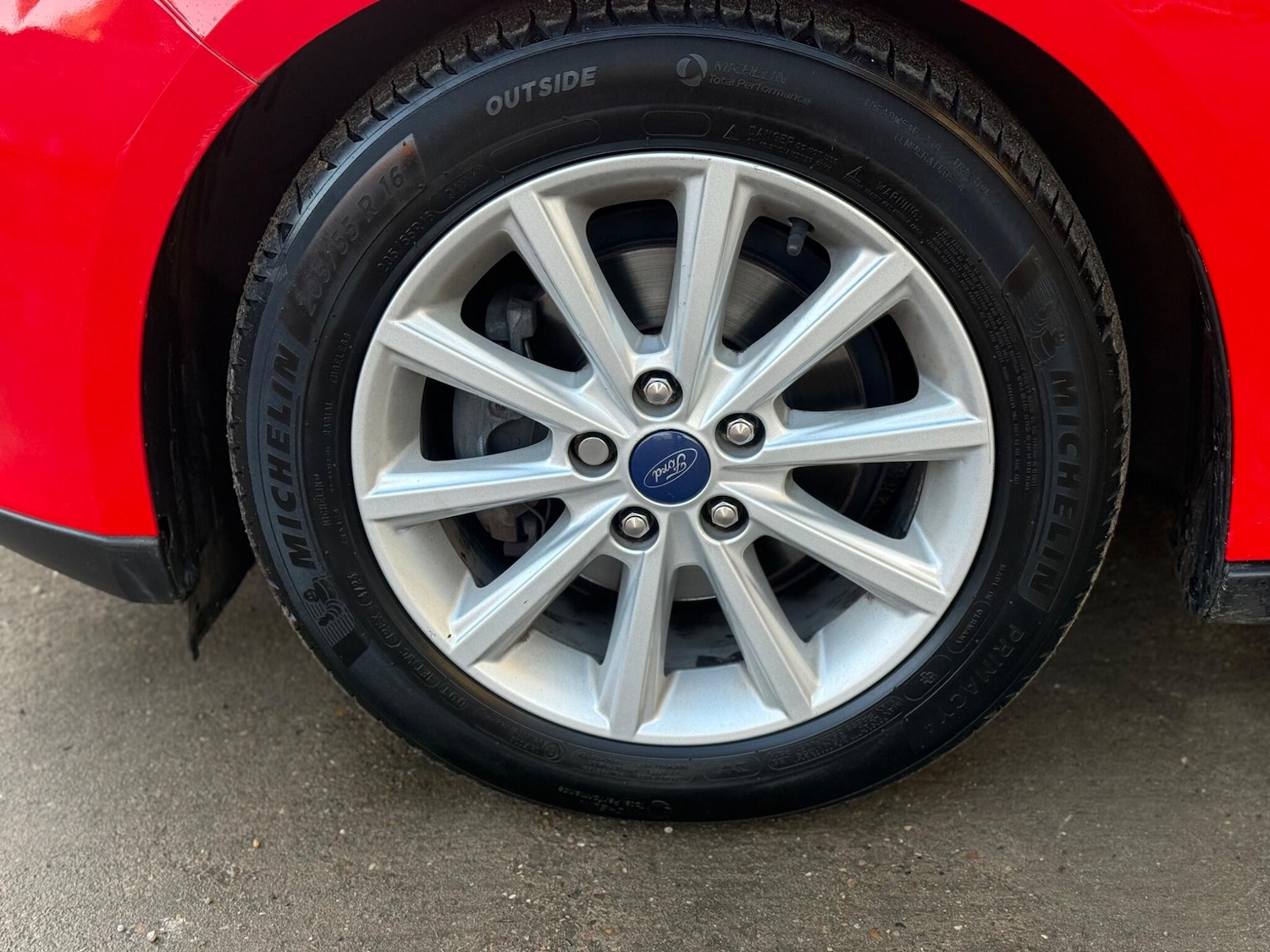 Used Ford Focus 2015 for sale - 76700680: Photo 20