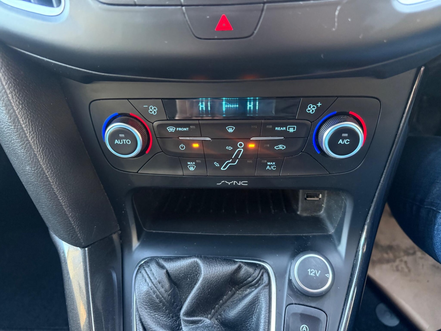 Used Ford Focus 2015 for sale - 76700680: Photo 38