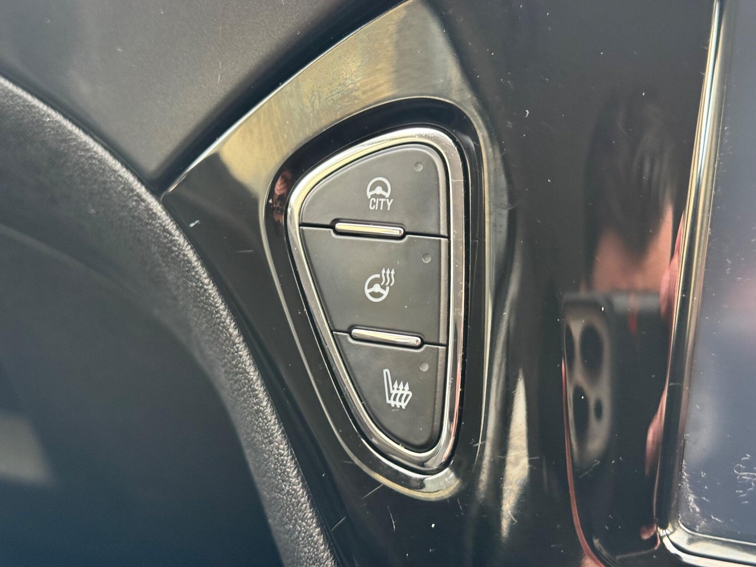 Used Vauxhall Corsa 2016 for sale - 76633532: Photo 21