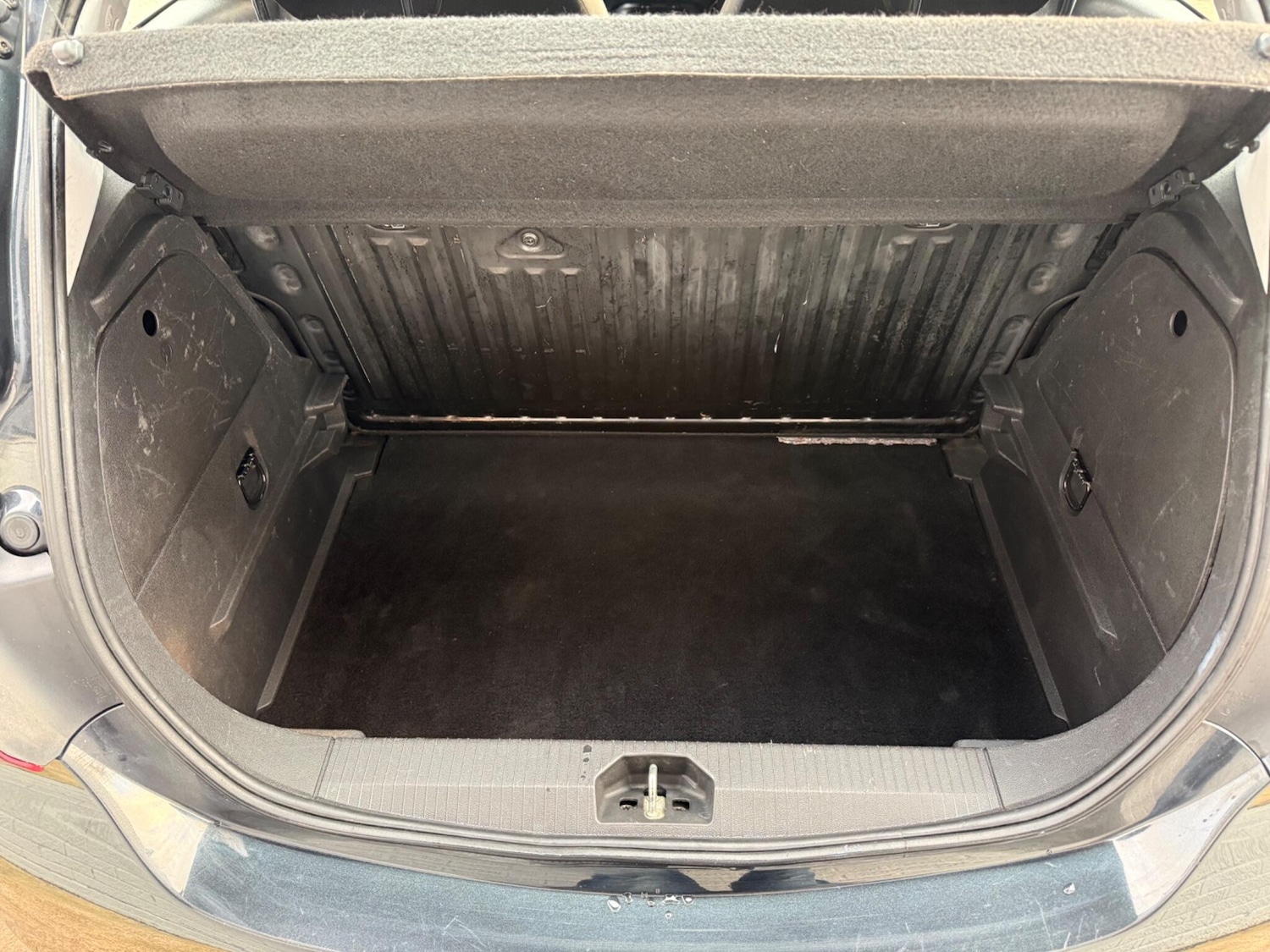 Used Vauxhall Corsa 2016 for sale - 76633532: Photo 30