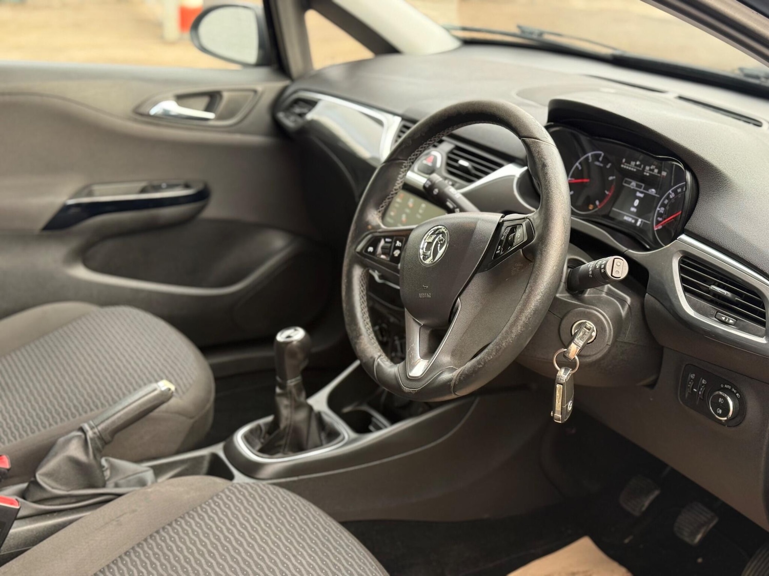 Used Vauxhall Corsa 2016 for sale - 76633532: Photo 40