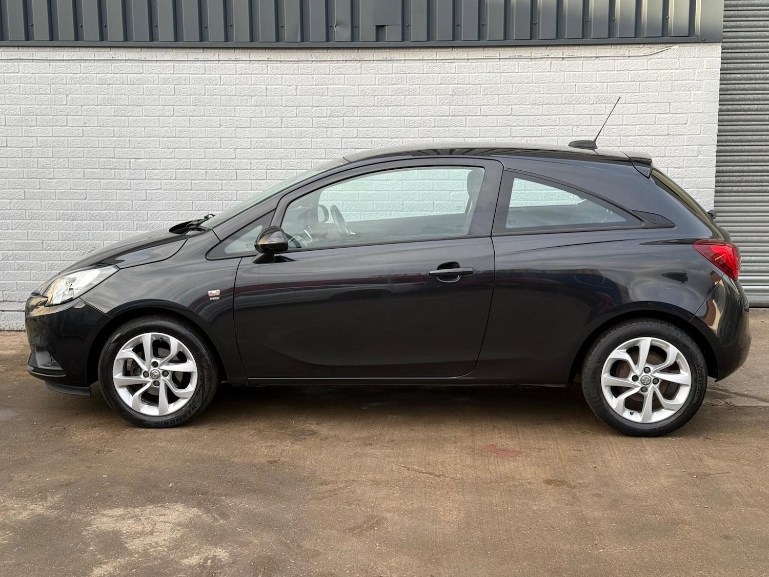Used Vauxhall Corsa 2016 for sale - 76633532: Photo 5