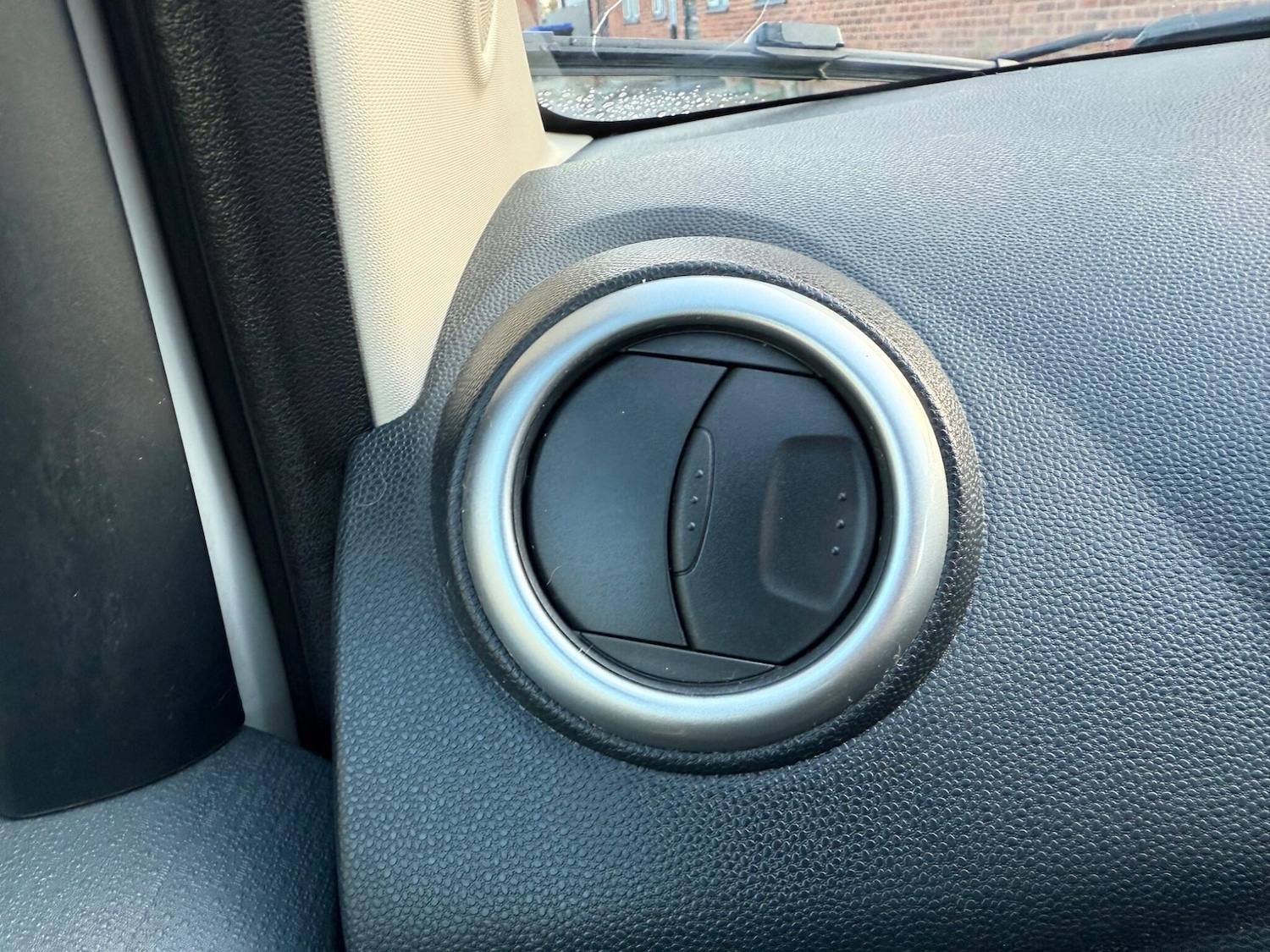 Used Ford Ka 2015 for sale - 76607697: Photo 14