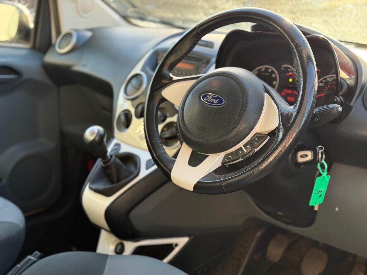 Used Ford Ka 2015 for sale - 76607697: Photo 23