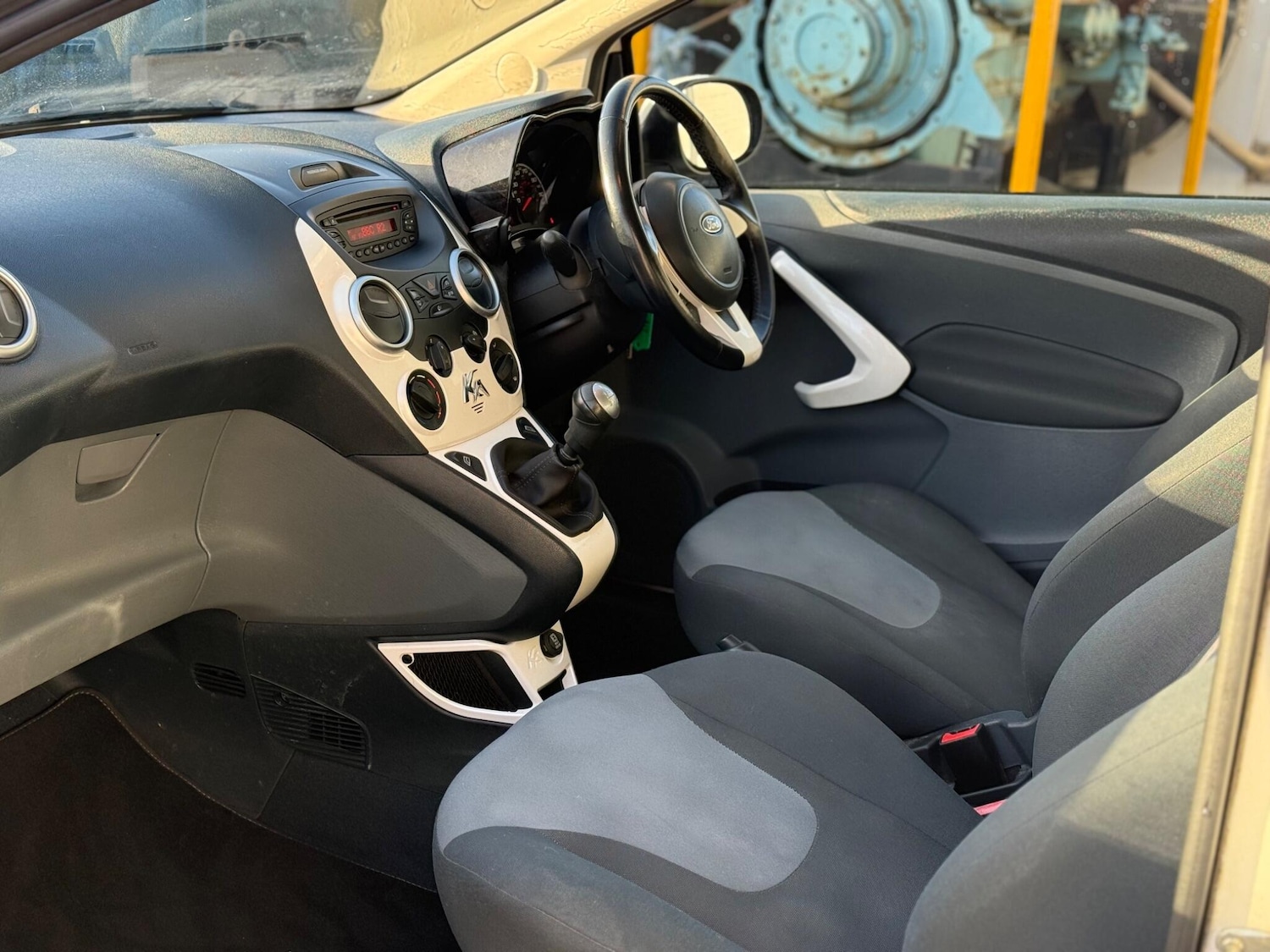 Used Ford Ka 2015 for sale - 76607697: Photo 25