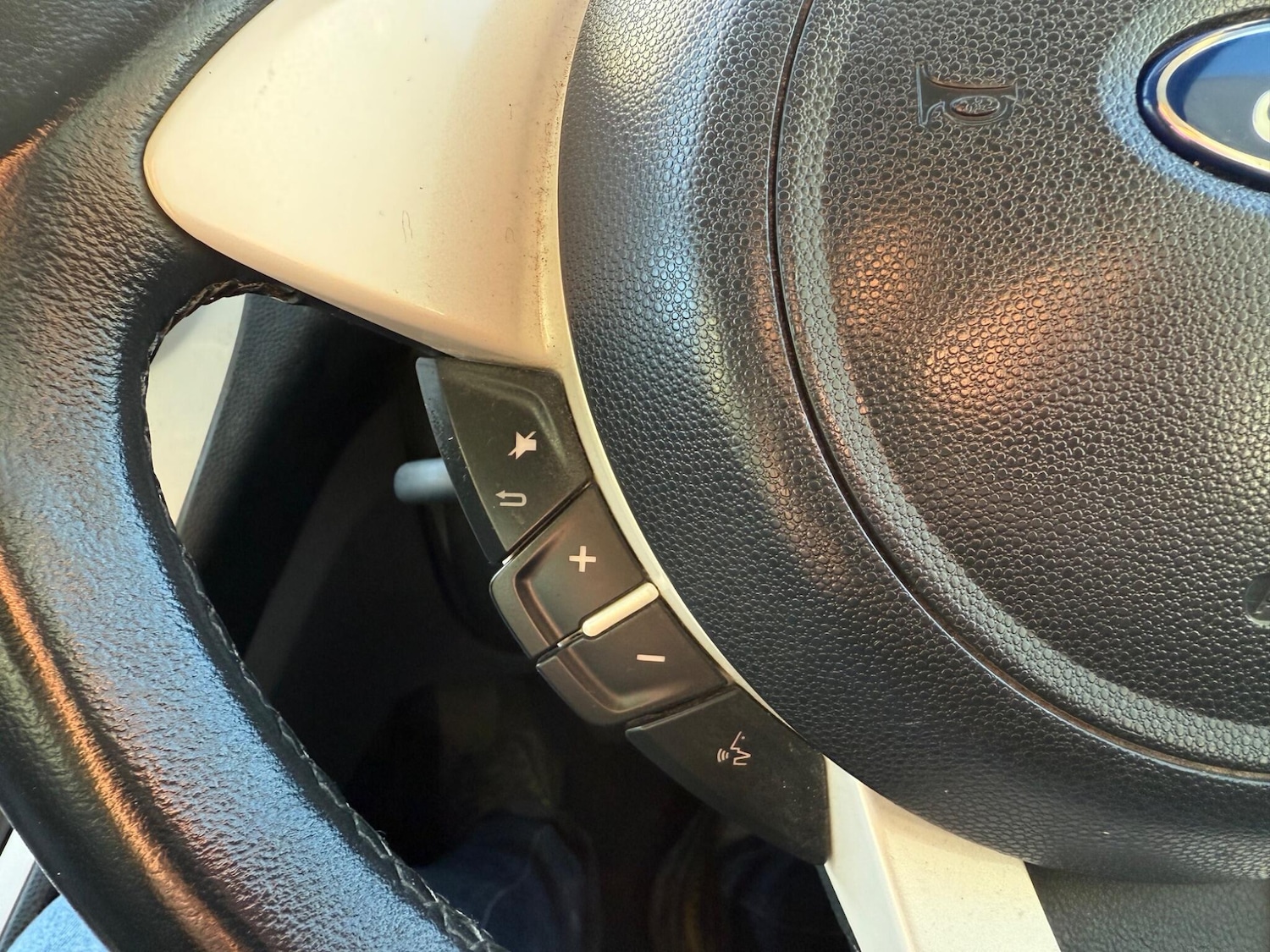 Used Ford Ka 2015 for sale - 76607697: Photo 35