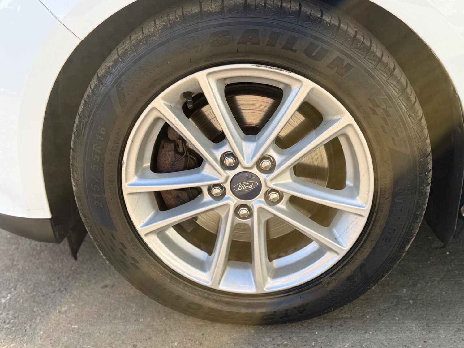 Used Ford Grand C-Max 2016 for sale - 76371553: Photo 16