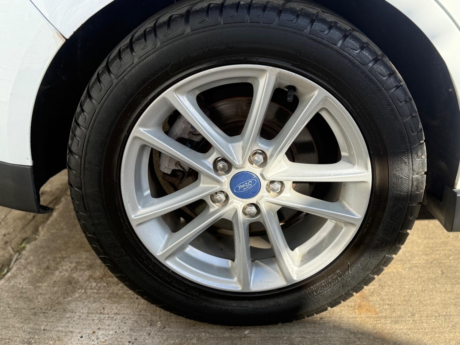 Used Ford Grand C-Max 2016 for sale - 76371553: Photo 18