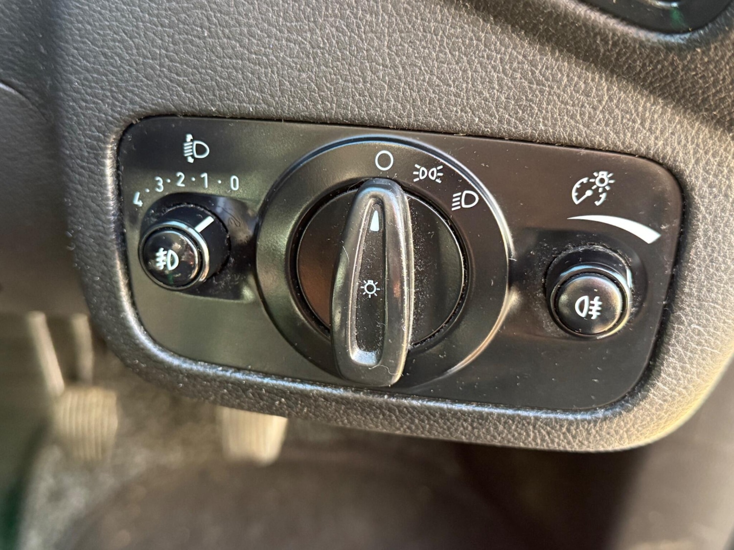 Used Ford Grand C-Max 2016 for sale - 76371553: Photo 26