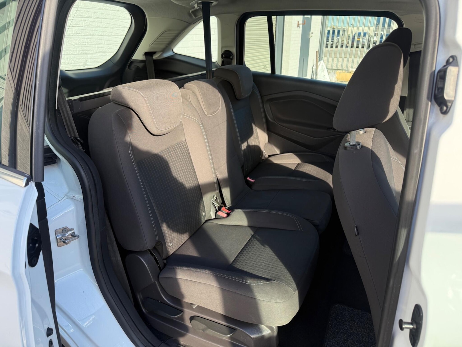 Used Ford Grand C-Max 2016 for sale - 76371553: Photo 29
