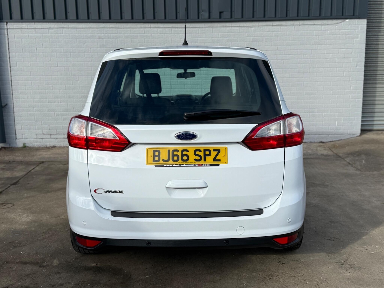 Used Ford Grand C-Max 2016 for sale - 76371553: Photo 5