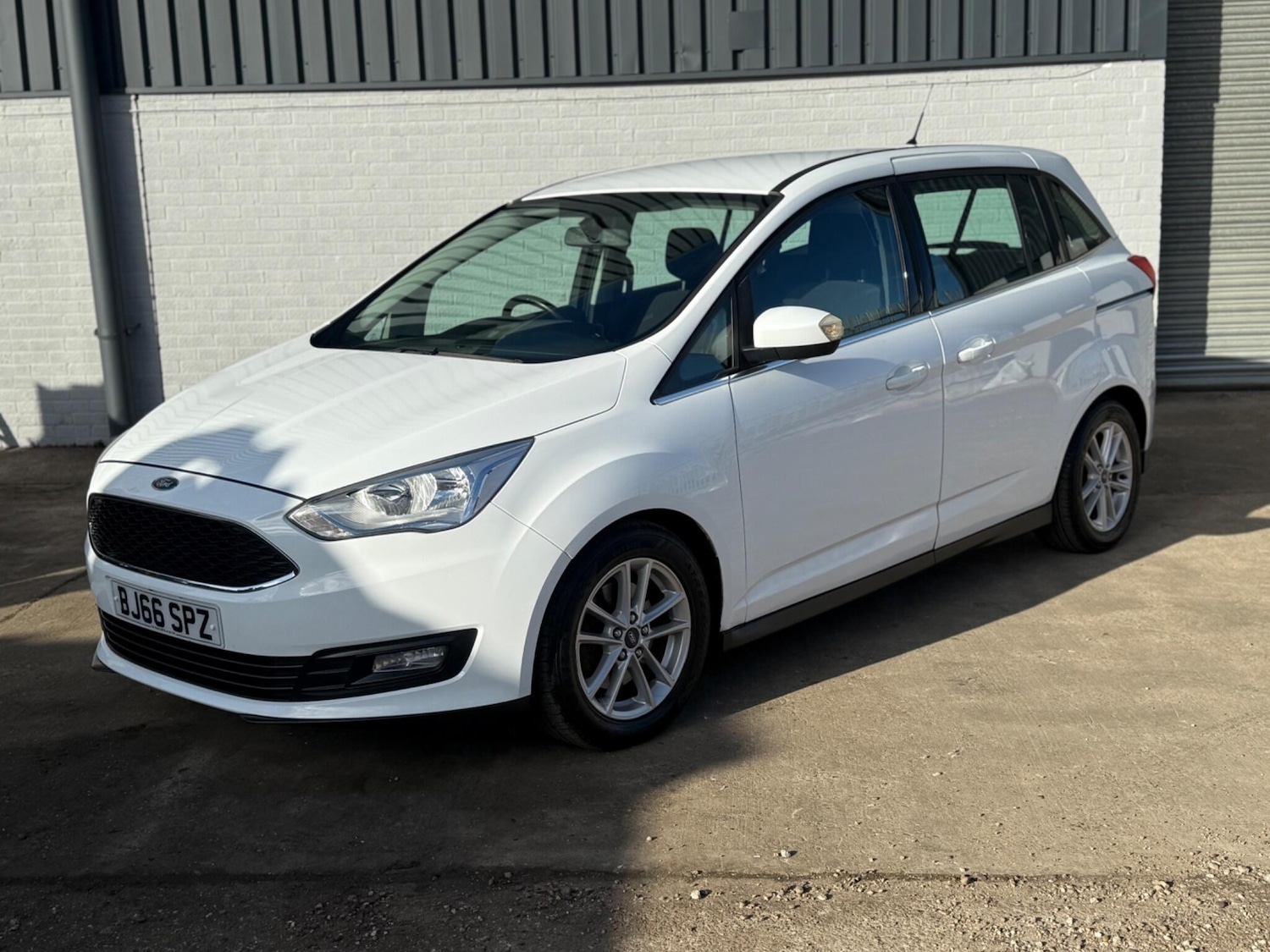 Used Ford Grand C-Max 2016 for sale - 76371553: Photo 9