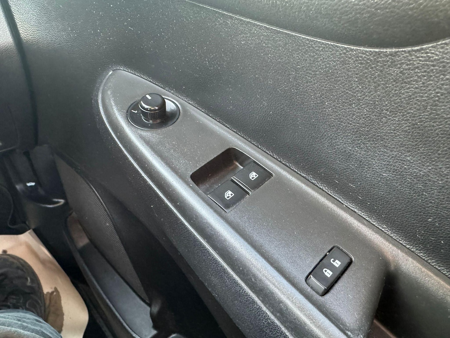 Used Vauxhall Viva 2016 for sale - 77658035: Photo 14