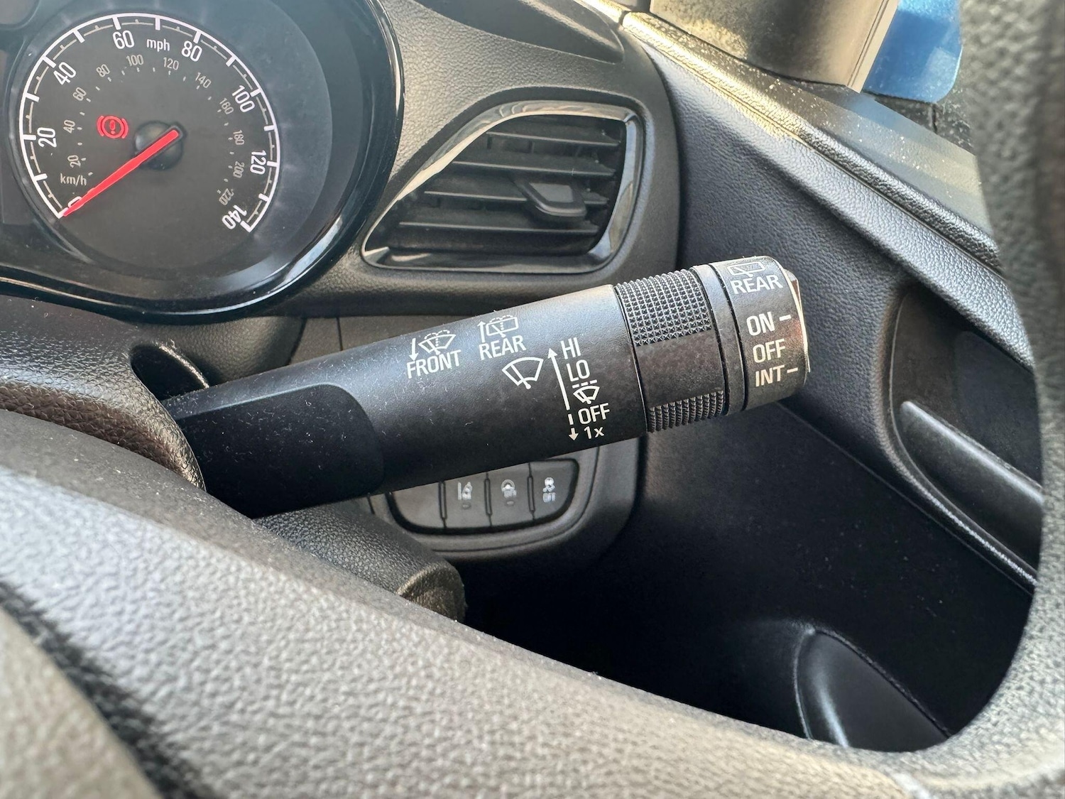 Used Vauxhall Viva 2016 for sale - 77658035: Photo 15