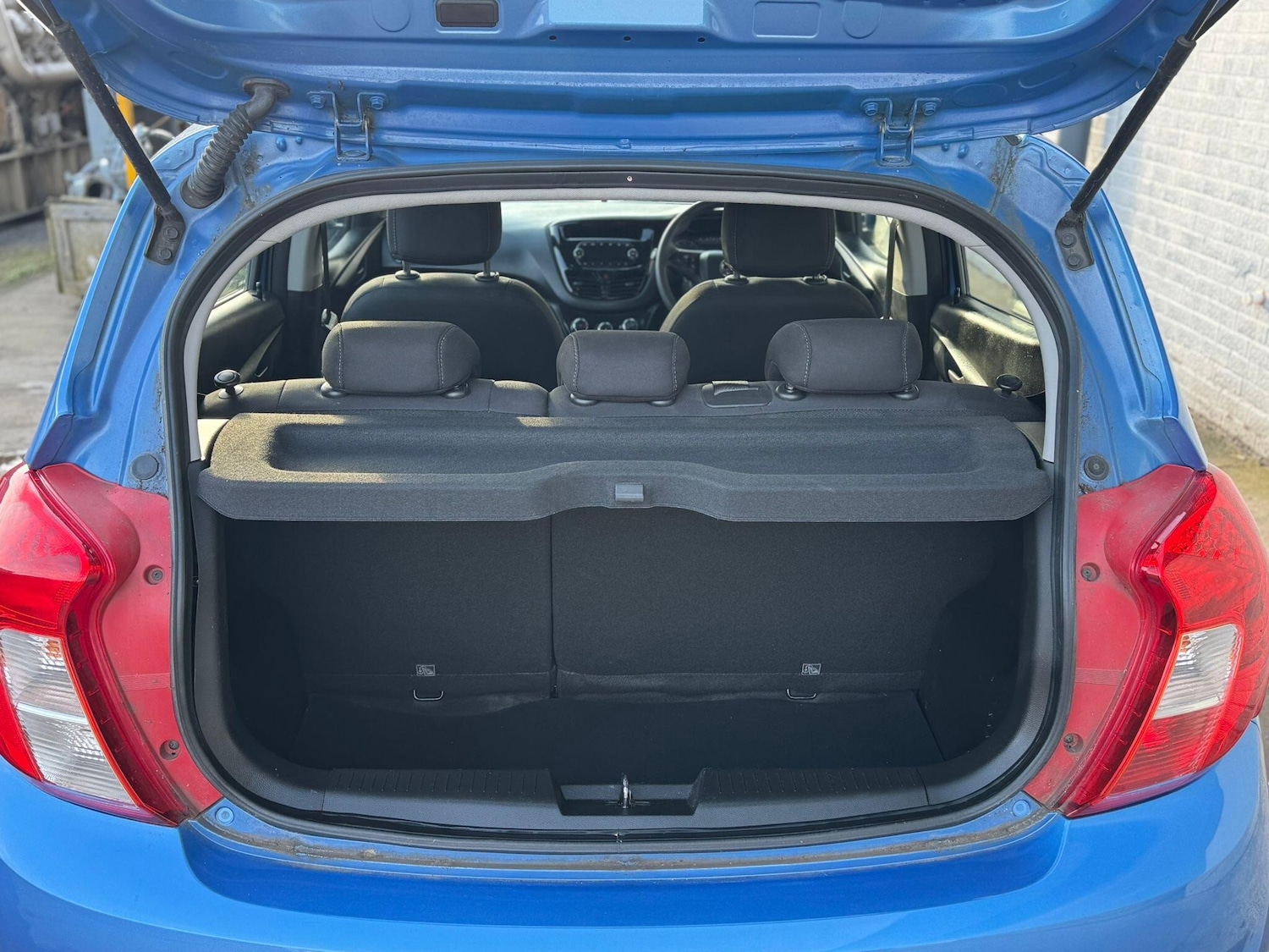 Used Vauxhall Viva 2016 for sale - 77658035: Photo 33