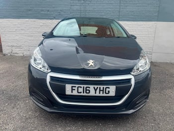 Used Peugeot 208 2016 for sale - 79621971: Photo